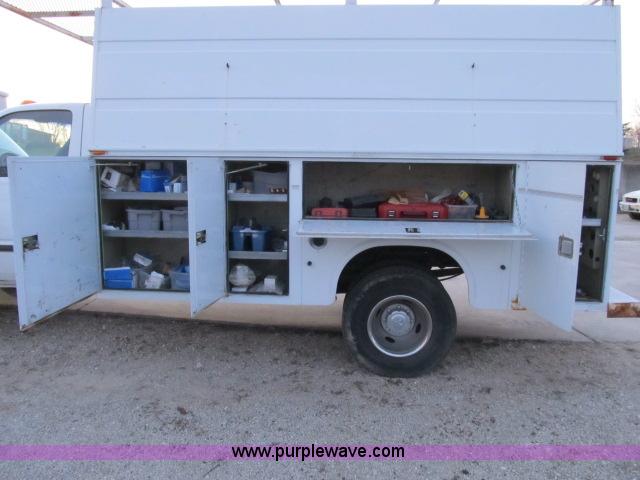 image for item B2638 1999 Dodge Ram 3500 SLT service truck