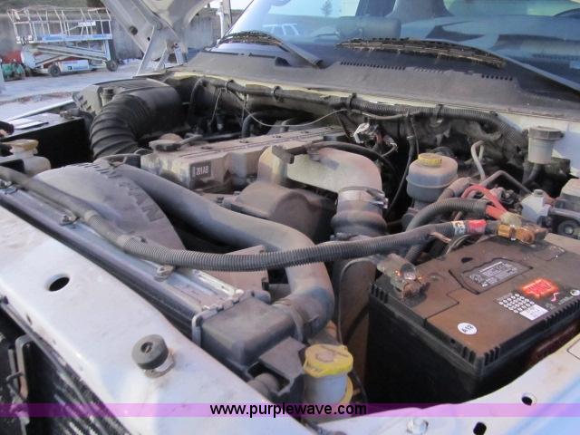 image for item B2638 1999 Dodge Ram 3500 SLT service truck