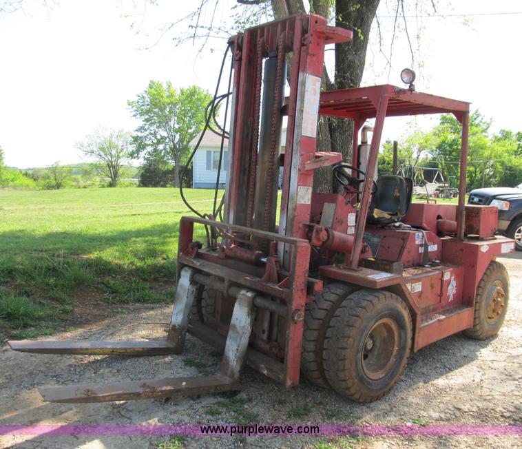 image for item B2692 Taylor Y-10-WS rough terrain forklift