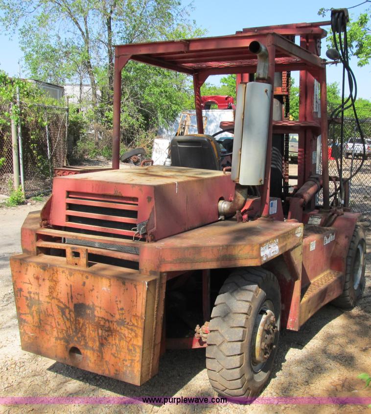 image for item B2692 Taylor Y-10-WS rough terrain forklift