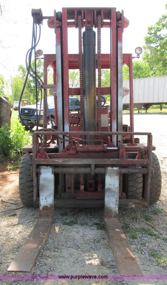 image for item B2692 Taylor Y-10-WS rough terrain forklift