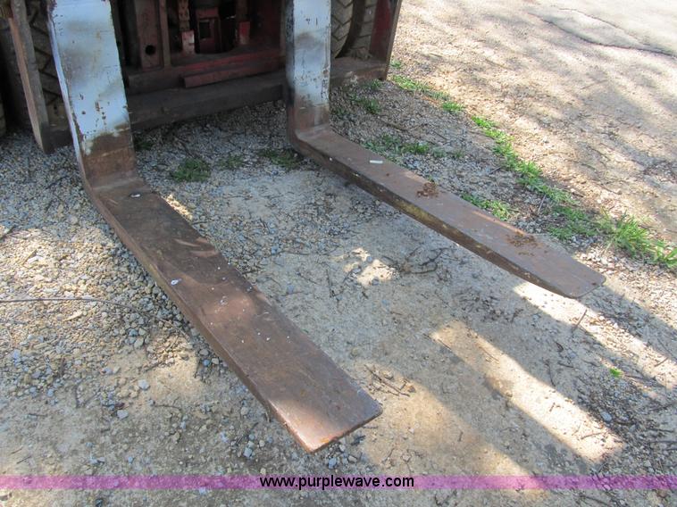 image for item B2692 Taylor Y-10-WS rough terrain forklift