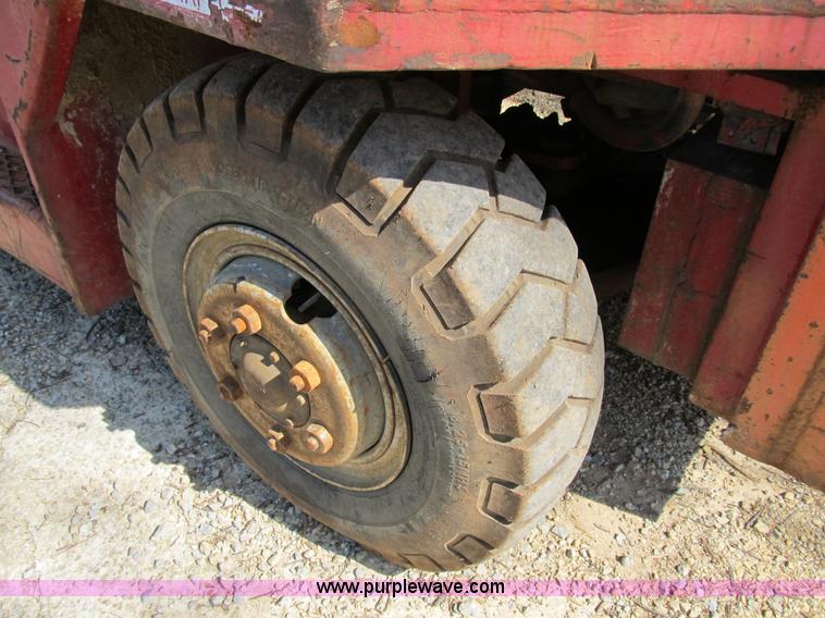 image for item B2692 Taylor Y-10-WS rough terrain forklift