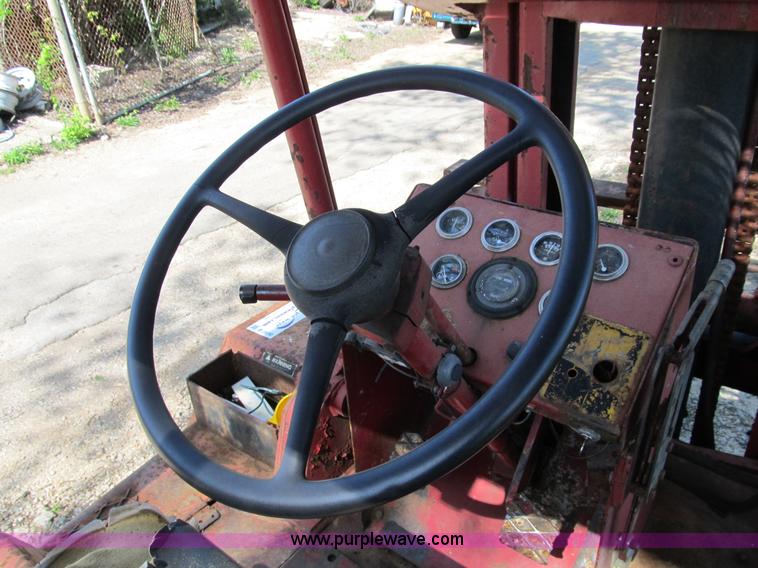 image for item B2692 Taylor Y-10-WS rough terrain forklift