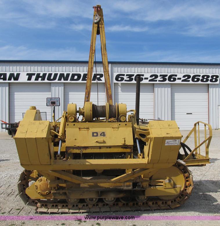 image for item B2694 1958 Caterpillar D4 dozer