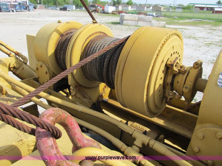 image for item B2694 1958 Caterpillar D4 dozer