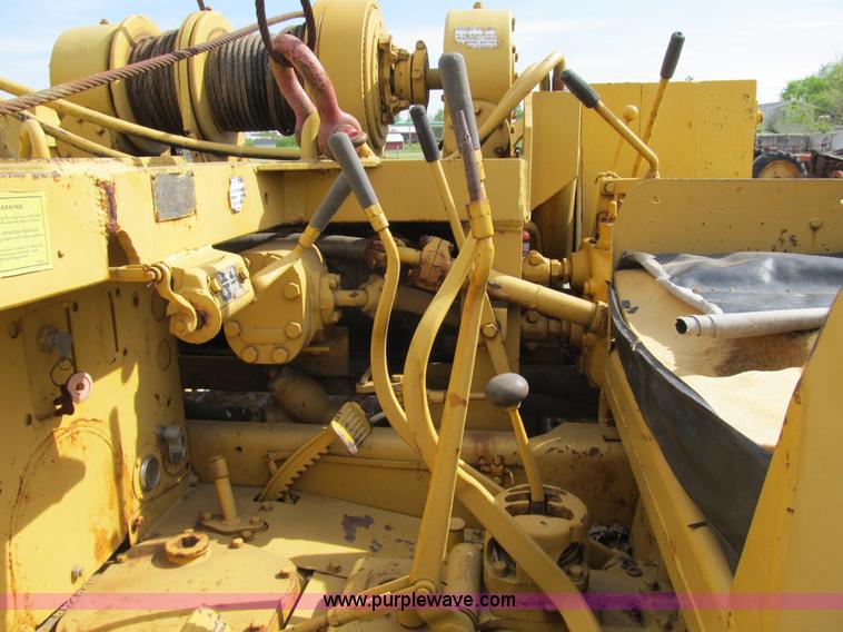 image for item B2694 1958 Caterpillar D4 dozer