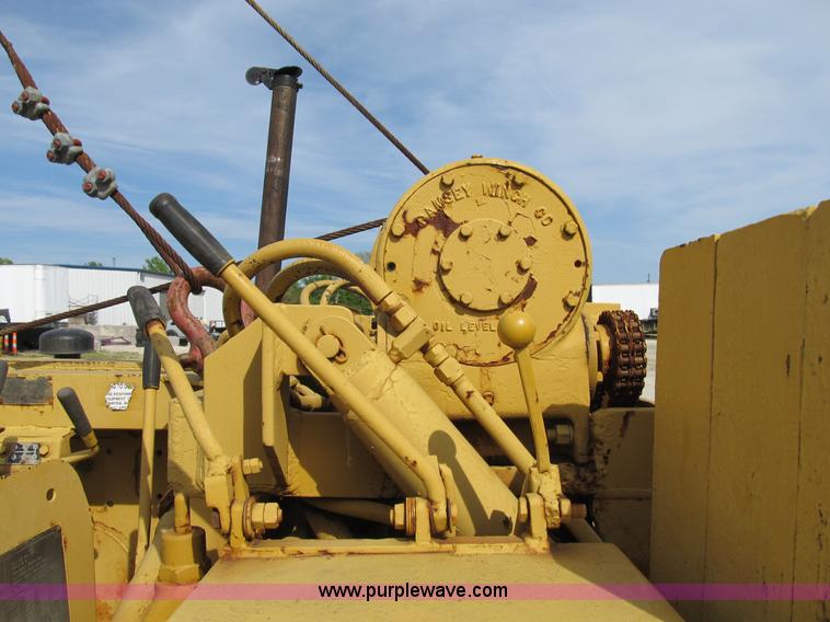 image for item B2694 1958 Caterpillar D4 dozer