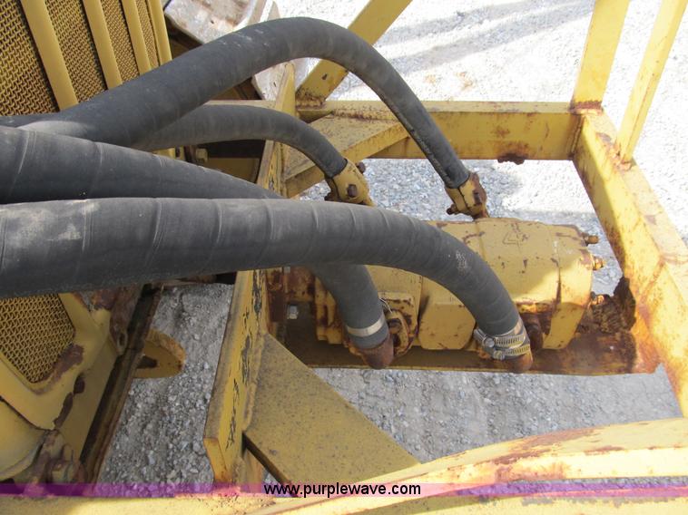 image for item B2694 1958 Caterpillar D4 dozer