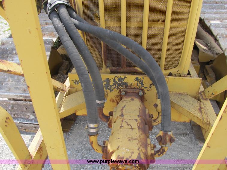 image for item B2694 1958 Caterpillar D4 dozer
