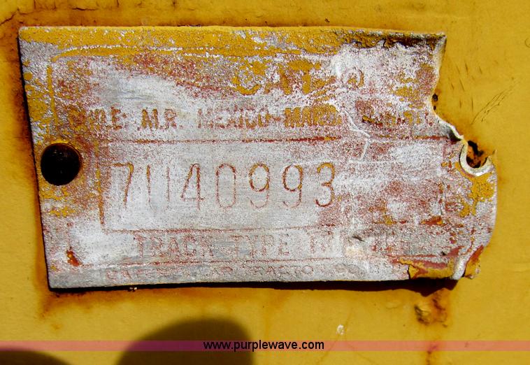 image for item B2694 1958 Caterpillar D4 dozer