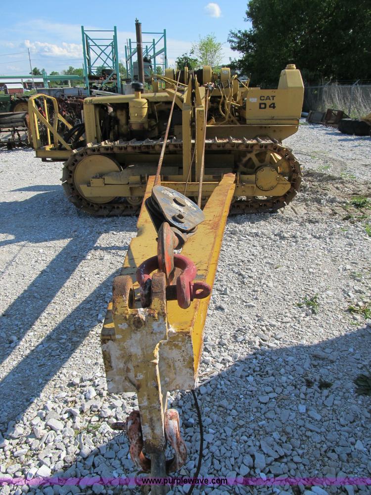 image for item B2694 1958 Caterpillar D4 dozer
