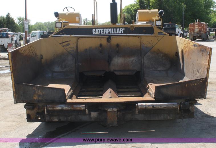 image for item B6532 1991 Caterpillar AP1050 paver