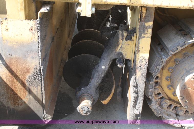 image for item B6532 1991 Caterpillar AP1050 paver