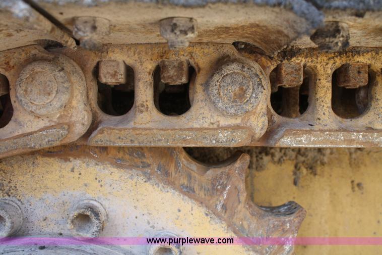 image for item B6532 1991 Caterpillar AP1050 paver