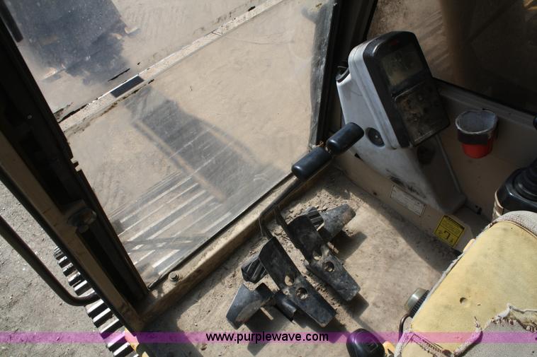 image for item B6572 1994 Caterpillar 350L excavator