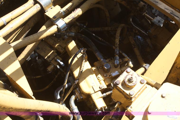 image for item B6572 1994 Caterpillar 350L excavator