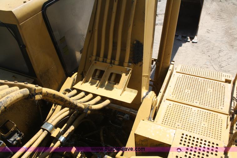 image for item B6572 1994 Caterpillar 350L excavator