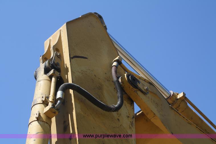 image for item B6572 1994 Caterpillar 350L excavator