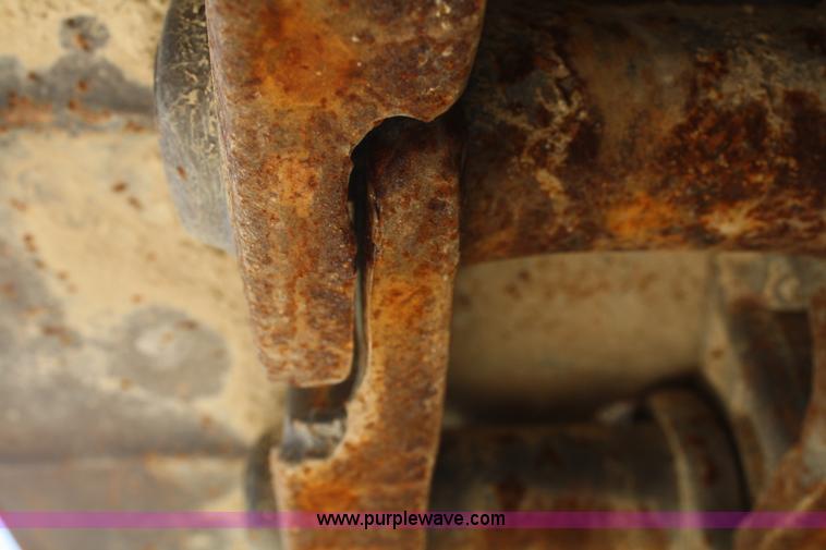 image for item B6585 1975 Caterpillar D5 dozer