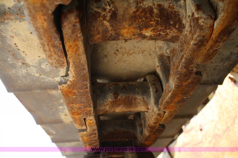 image for item B6585 1975 Caterpillar D5 dozer