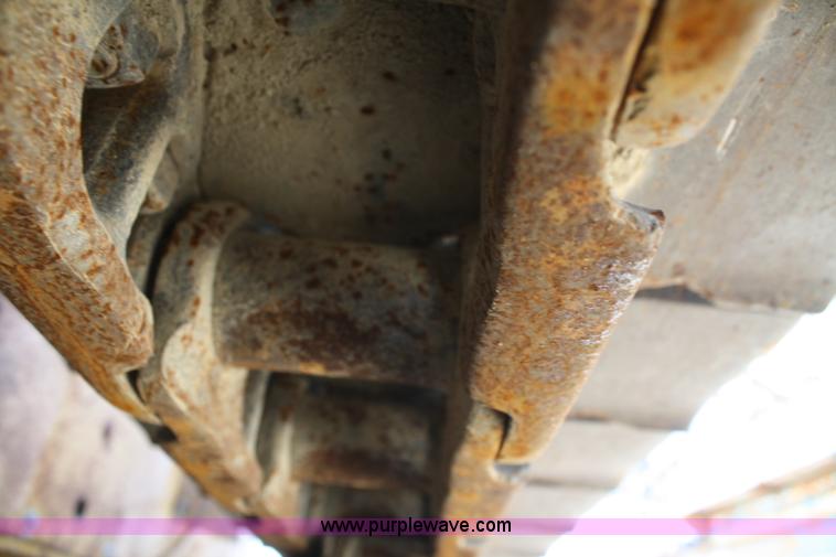 image for item B6585 1975 Caterpillar D5 dozer