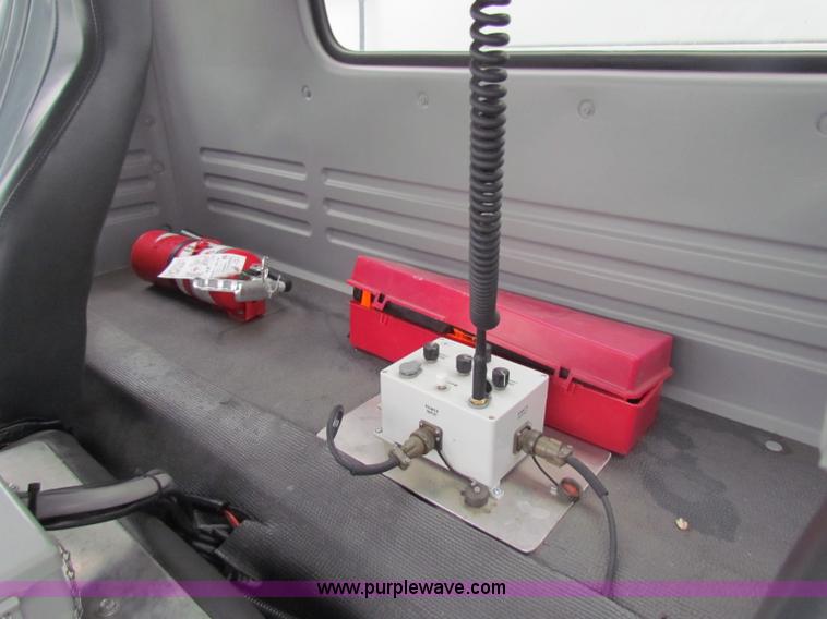 image for item B7225 2006 GMC T8500 paint striper truck