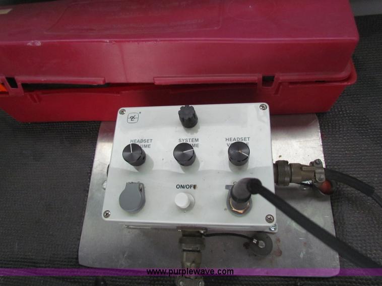 image for item B7225 2006 GMC T8500 paint striper truck