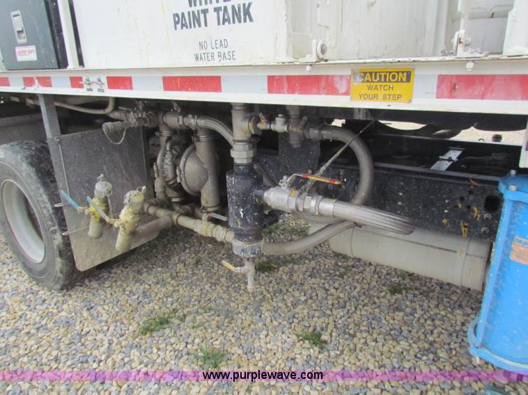 image for item B7225 2006 GMC T8500 paint striper truck