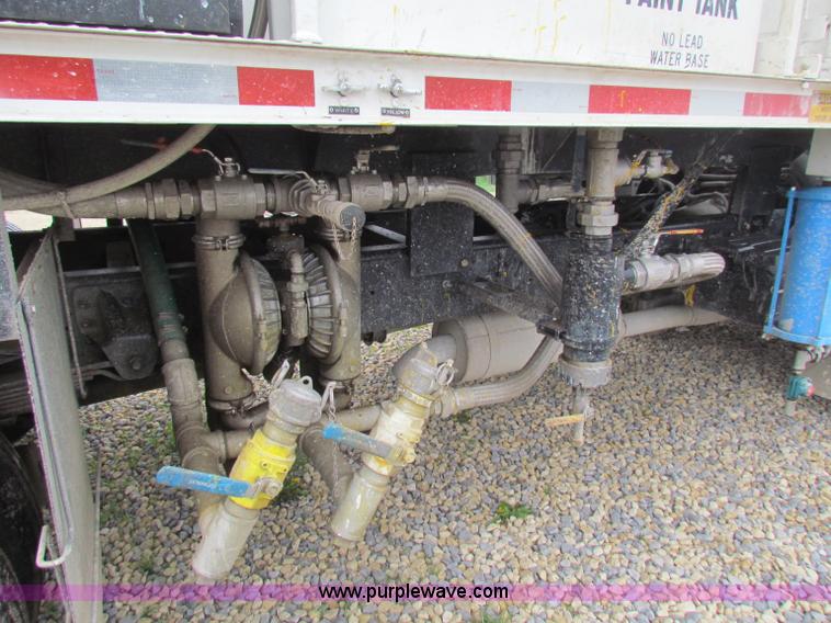 image for item B7225 2006 GMC T8500 paint striper truck