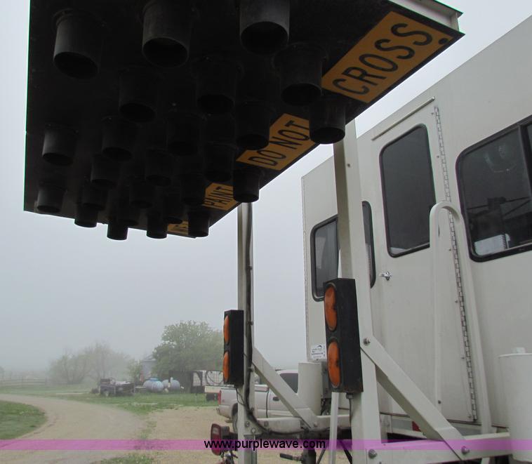 image for item B7225 2006 GMC T8500 paint striper truck