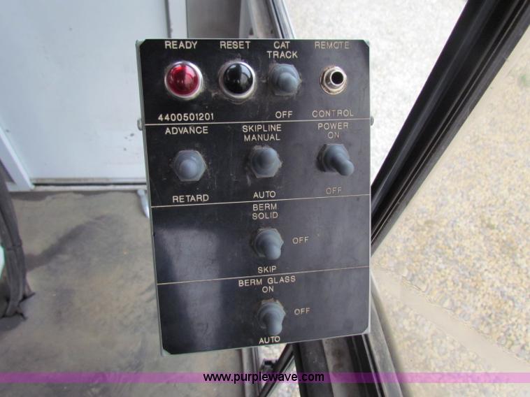 image for item B7225 2006 GMC T8500 paint striper truck