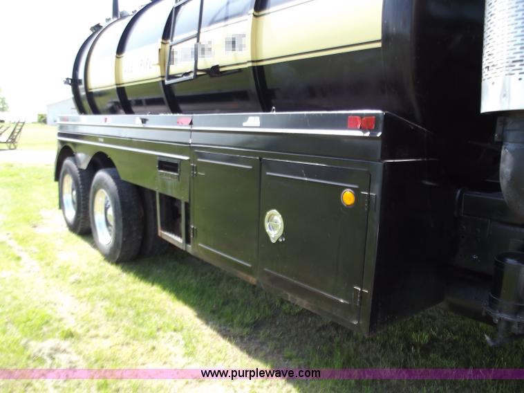 image for item B9207 1988 White WCA 647 vac truck