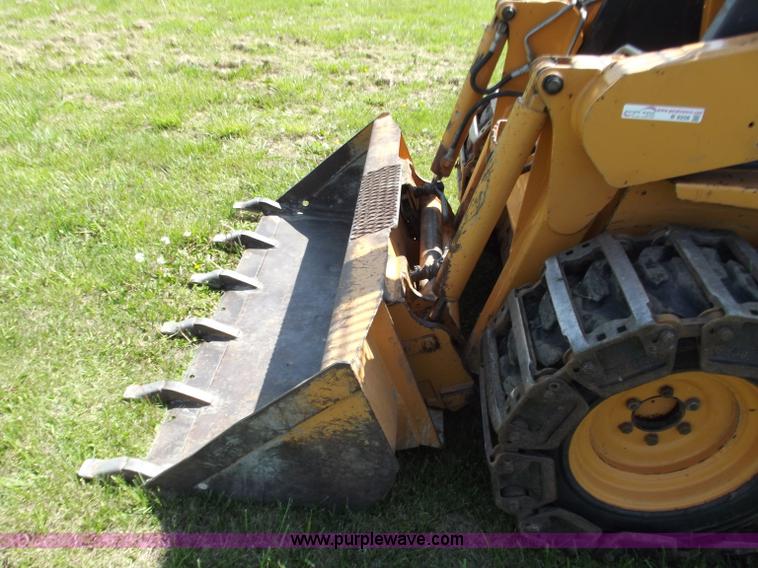 image for item B9208 1999 Case 1840 skid steer