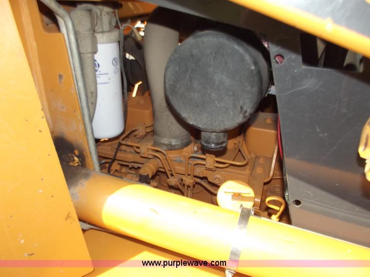 image for item B9208 1999 Case 1840 skid steer