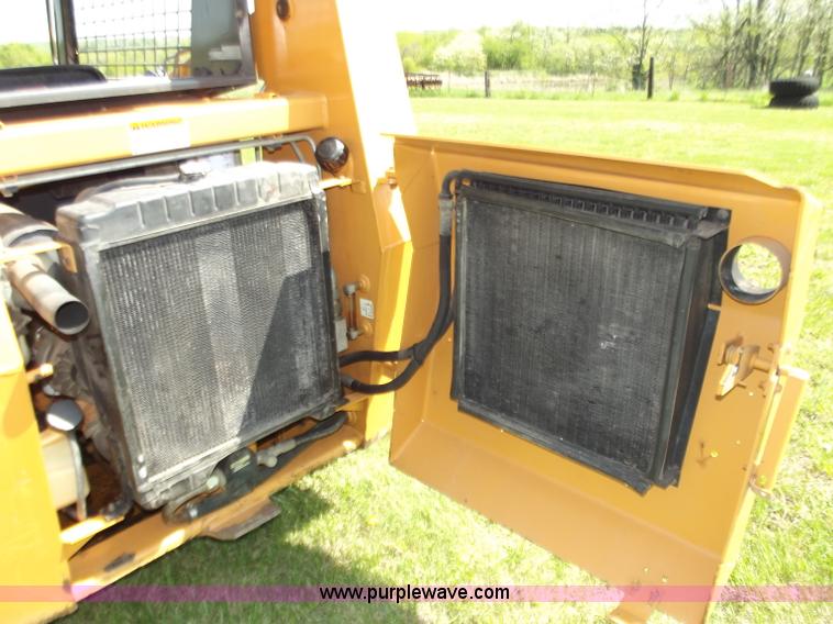 image for item B9208 1999 Case 1840 skid steer
