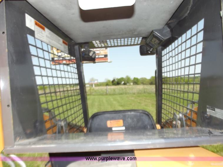 image for item B9208 1999 Case 1840 skid steer