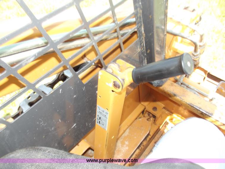 image for item B9208 1999 Case 1840 skid steer