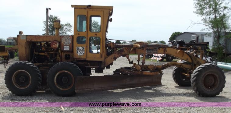 image for item C2031 Galion T-500A motor grader