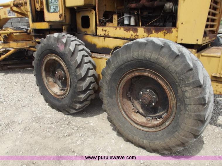 image for item C2031 Galion T-500A motor grader