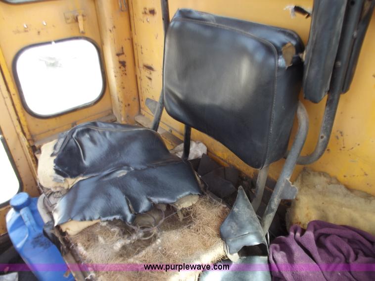 image for item C2031 Galion T-500A motor grader