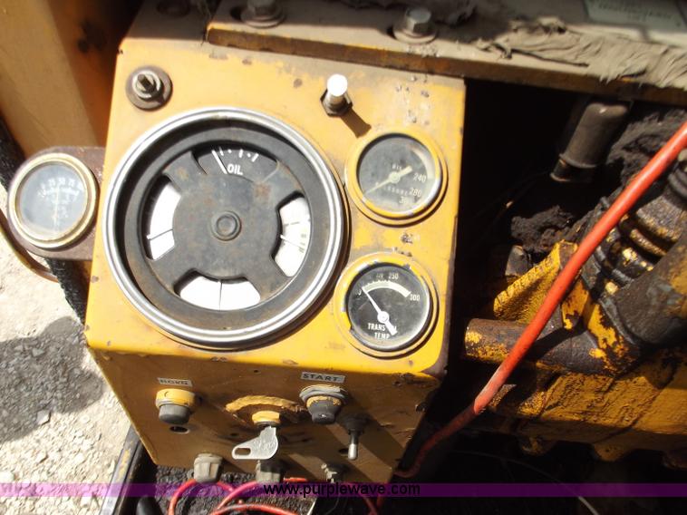 image for item C2031 Galion T-500A motor grader