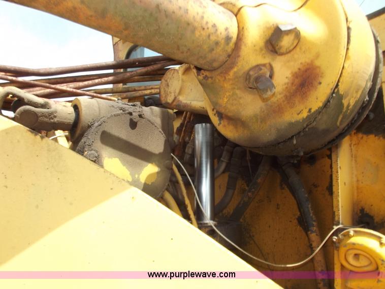 image for item C2031 Galion T-500A motor grader