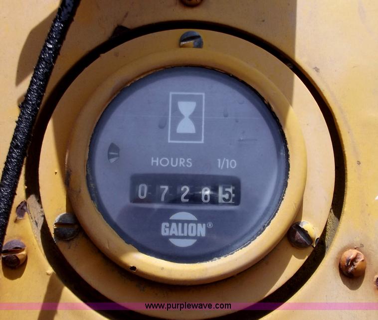 image for item C2031 Galion T-500A motor grader