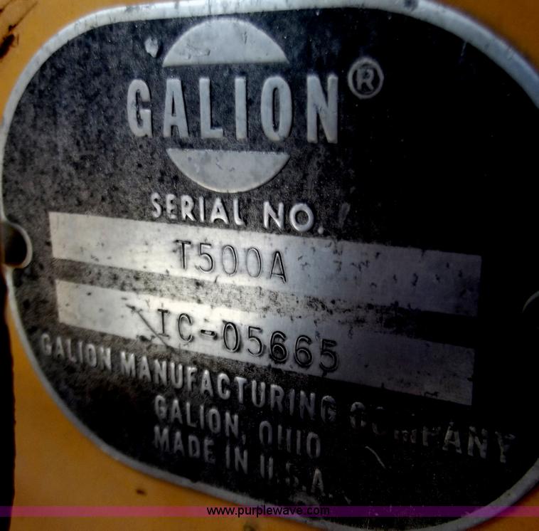 image for item C2031 Galion T-500A motor grader