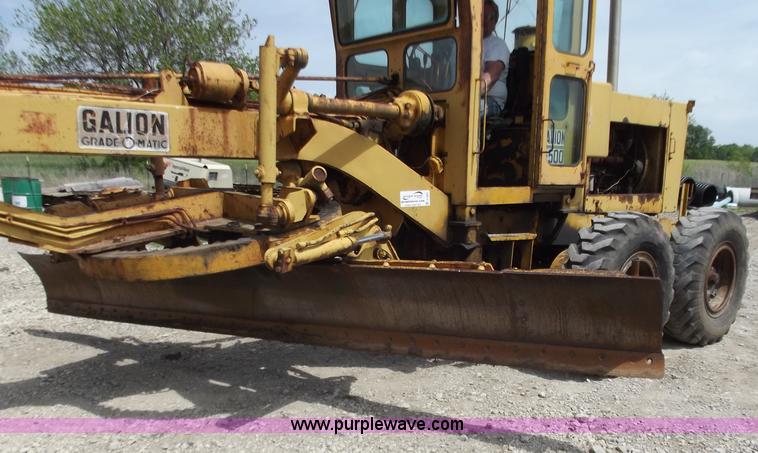 image for item C2031 Galion T-500A motor grader