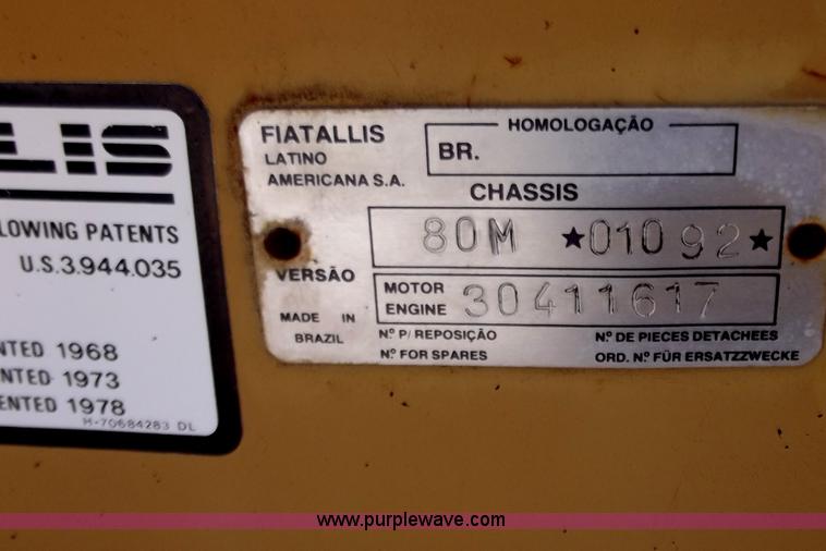 image for item C2035 1990 Fiat Allis FG75 articulating motor grader