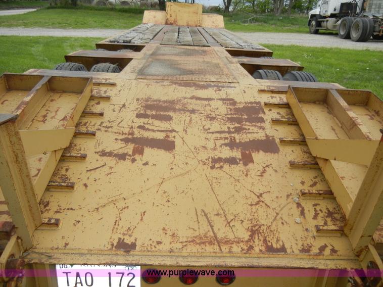 image for item C4473 1984 Holden 40' lowboy trailer