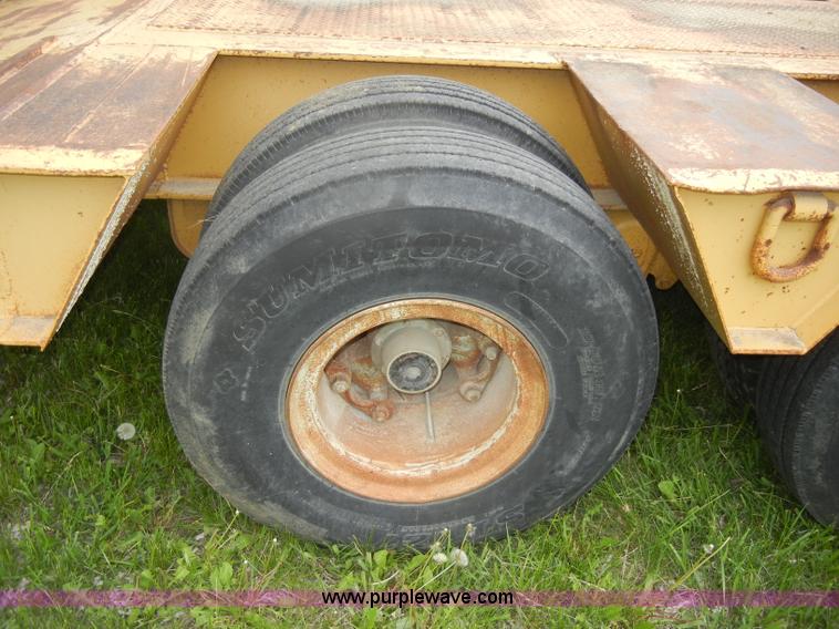 image for item C4473 1984 Holden 40' lowboy trailer