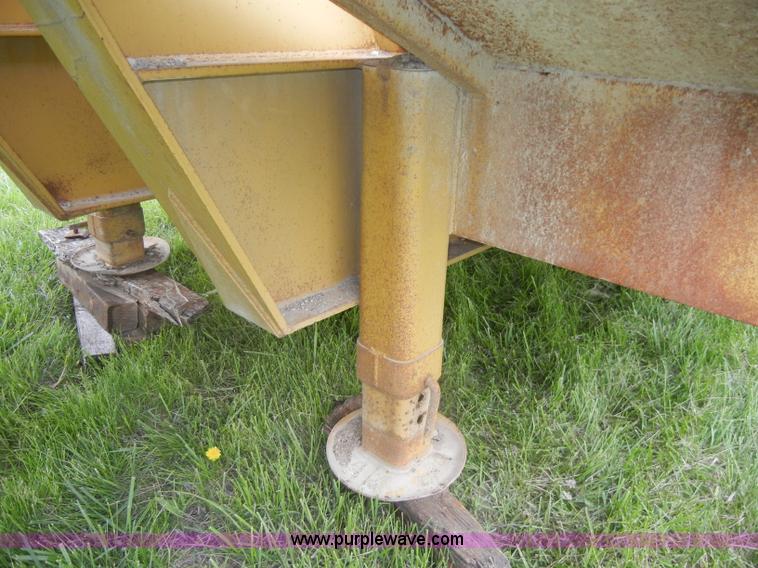 image for item C4473 1984 Holden 40' lowboy trailer